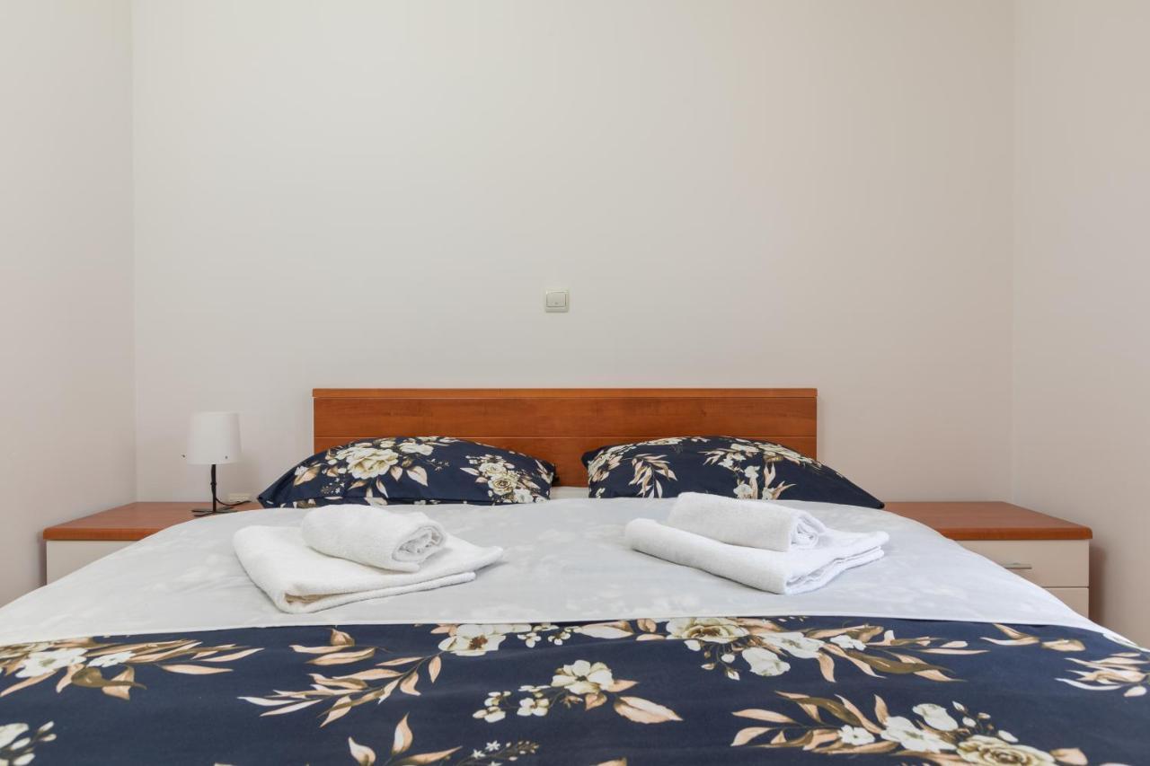 Apartman Mar18 Makarska Exterior foto